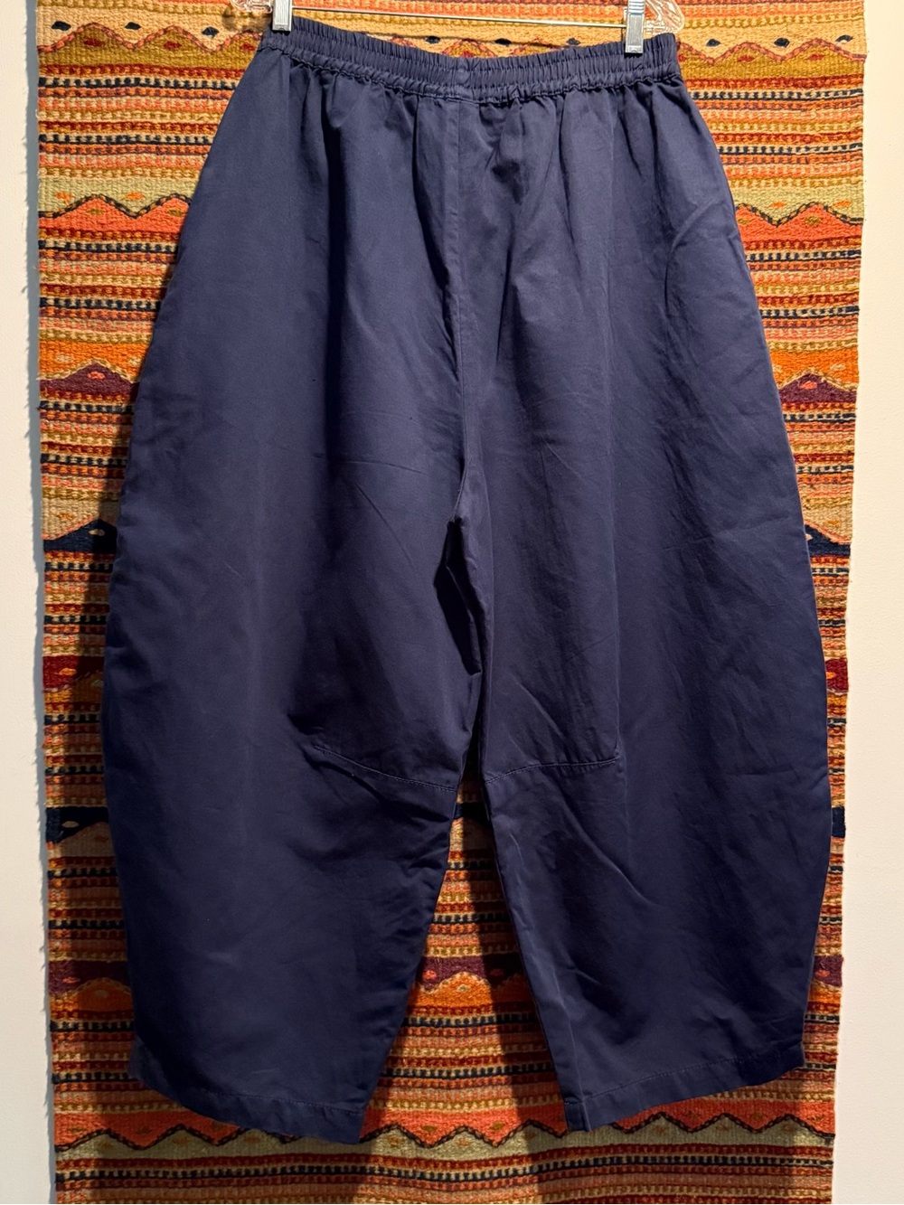Wide Leg Elastic Waist Pants — Navy - Picture 4 of 7